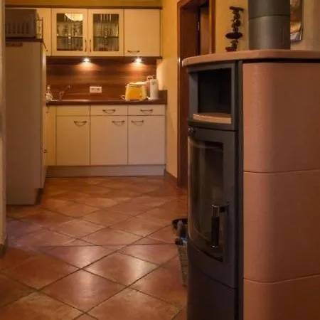 Apartment In Niedergurig Mit Grill, Sauna Und Garten *