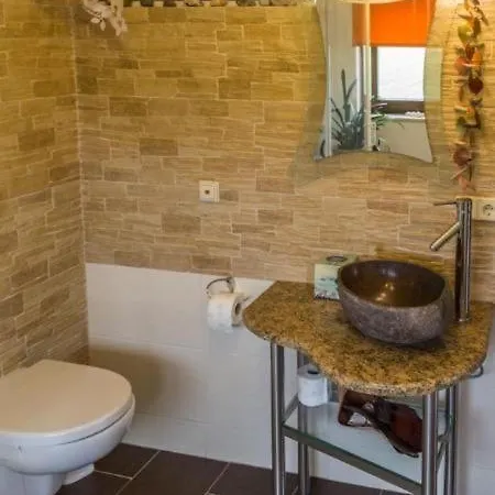 Apartment In Niedergurig Mit Grill, Sauna Und Garten Malschwitz